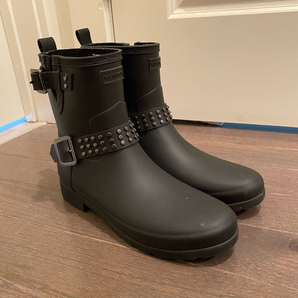 hunter studded rain boots